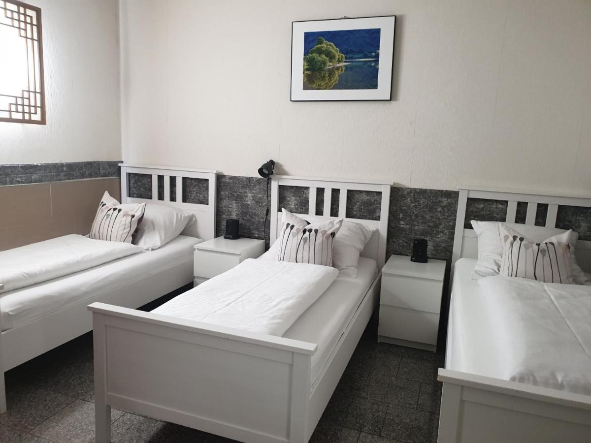 Standard Triple Room,1589254637:JPEG